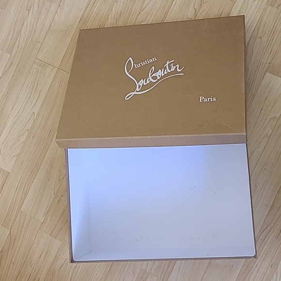 Authentic Christian Louboutin Beige Big Shoe Box  14 1/2"×11 1/2"×5" - Picture 4 of 5